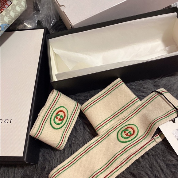 Gucci Headband Sweatband Tennis GG logo Wristband - Picture 1 of 4